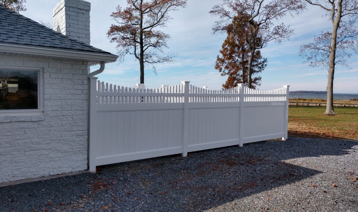 White Vinyl Open Spindle Scalloped Fence