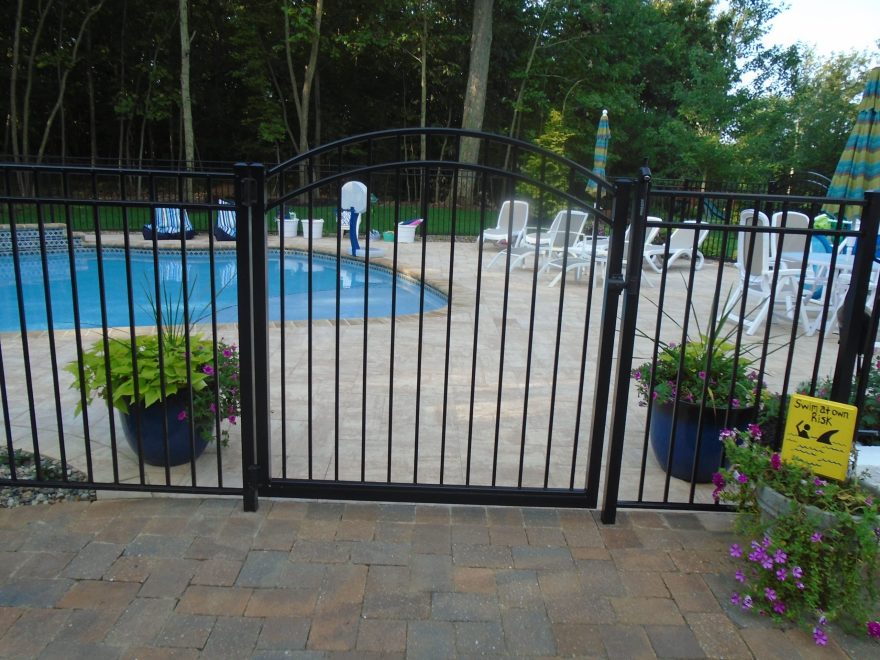 3-Rail Flat Top Ascot Style Black Aluminum Pool Code Fence with Arched Single Walk Gate