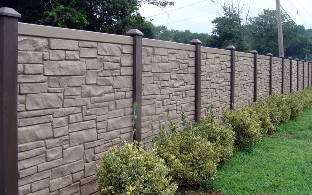 5 Brown Granite Ecostone Simtek with Dark Brown Posts