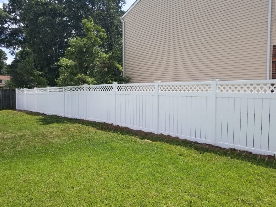 6 foot high Semi Private White Vinyl Fencing with Lattice Top