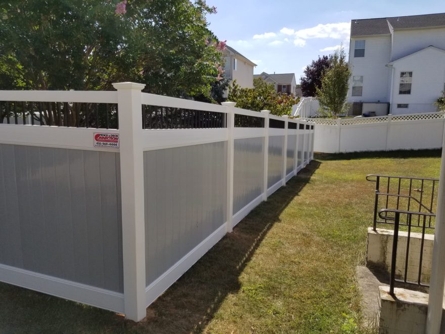 White Vinyl Privacy Fence with Black Aluminum Spindle Top 2